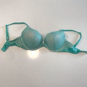 Victoria’s Secret Very Sexy push up